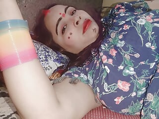 Aaj Dewar Ne Meri Gad Mari Dard Se Meri Chikh Nikal Gai free video